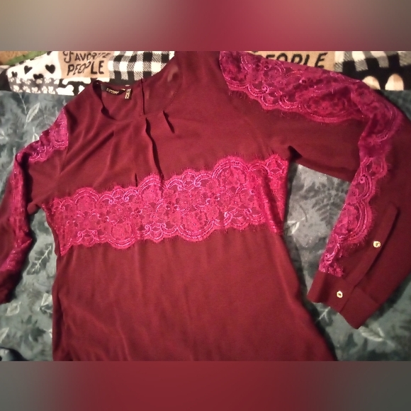 Kardashian Kollection Womens Burgundy Blouse XL Chiffon Sheer Lace Overlay - Picture 6 of 13